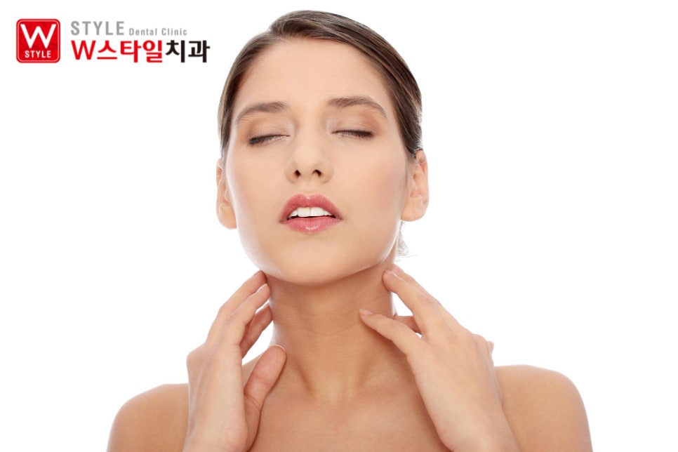 논현역교정치과